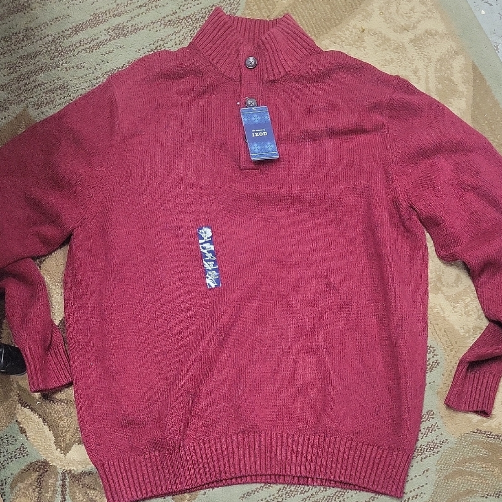 Izod Men's Turtleneck Sweater in Rich Red